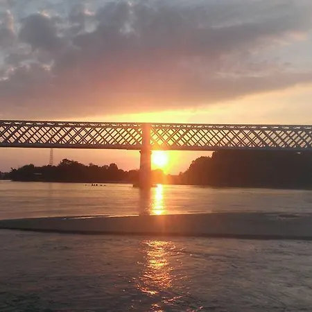 Loire Valley Concept Saumur